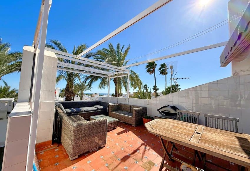 2 bedroom Apartment for sale in Villamartin with pool - € 169,000 (Ref: 9606294)