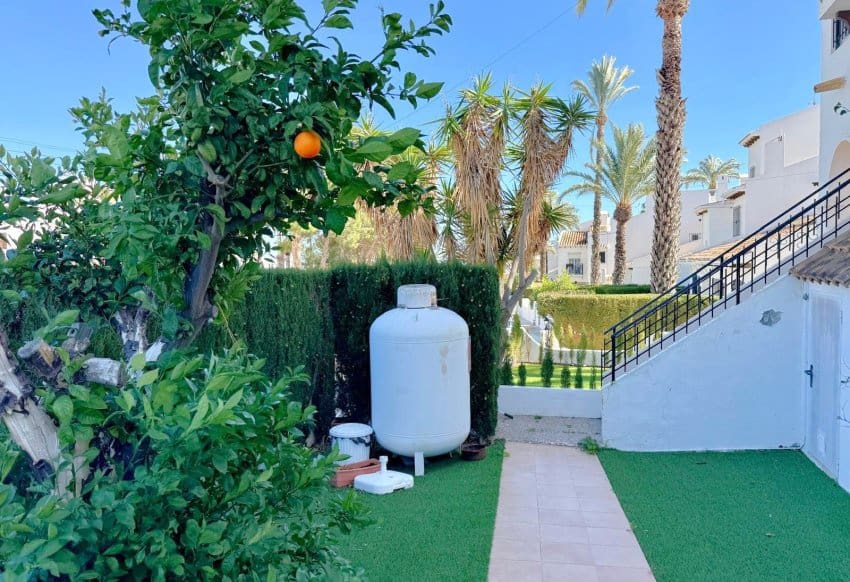 2 bedroom Apartment for sale in Villamartin with pool - € 169,000 (Ref: 9606294)