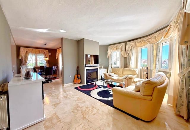 3 quarto Moradia para venda em Los Dolses, Orihuela com piscina - 590 000 € (Ref: 9618545)