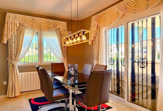 3 quarto Moradia para venda em Los Dolses, Orihuela com piscina - 590 000 € (Ref: 9618545)