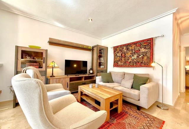 3 soveværelse Byhus til salg i Villamartin, Orihuela med swimmingpool - € 275.000 (Ref: 9650598)