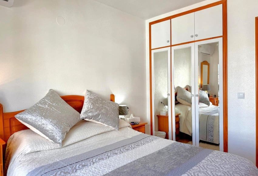 2 camera da letto Casa in vendita in Villamartin con piscina - 225.000 € (Rif: 9665262)