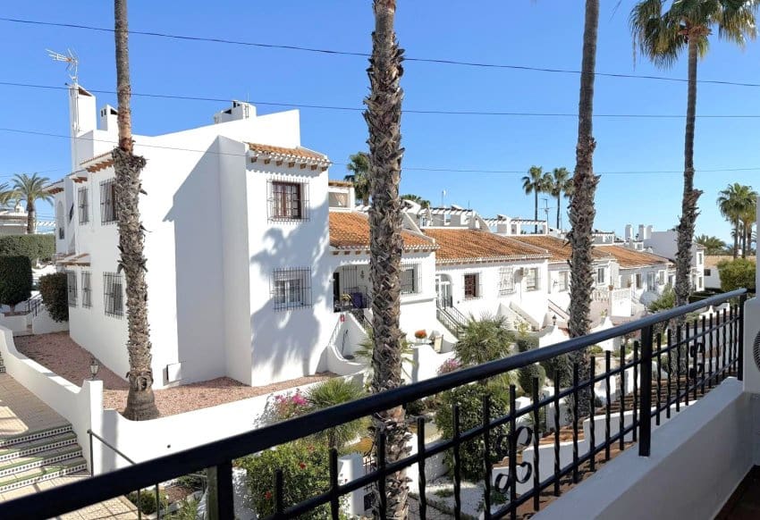 2 camera da letto Casa in vendita in Villamartin con piscina - 225.000 € (Rif: 9665262)