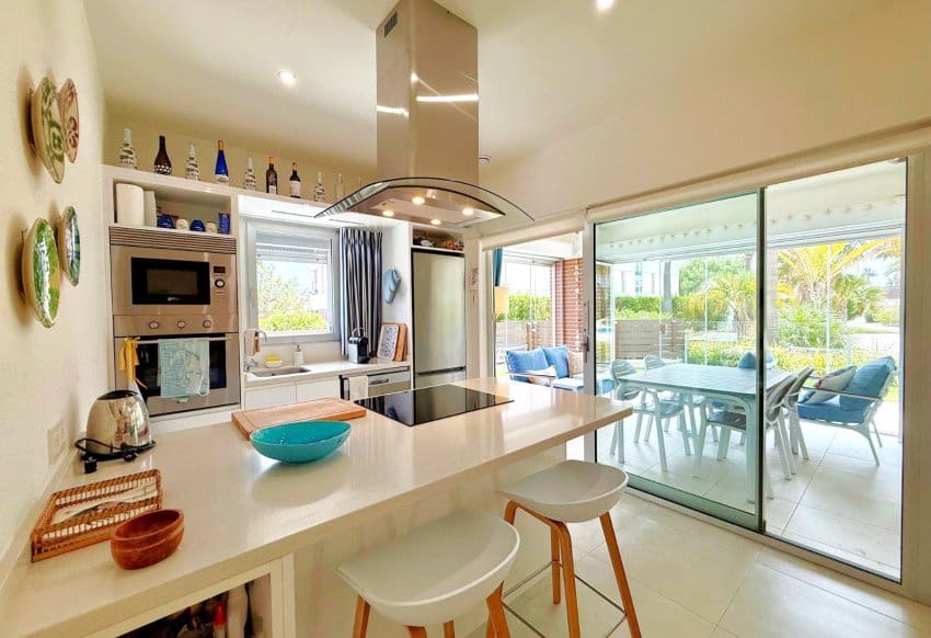 2 soveværelse Lejlighed til salg i Villamartin med swimmingpool - € 319.000 (Ref: 9802745)