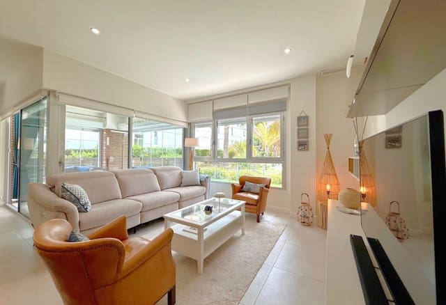 2 soveværelse Lejlighed til salg i Villamartin, Orihuela med swimmingpool - € 319.000 (Ref: 9802745)