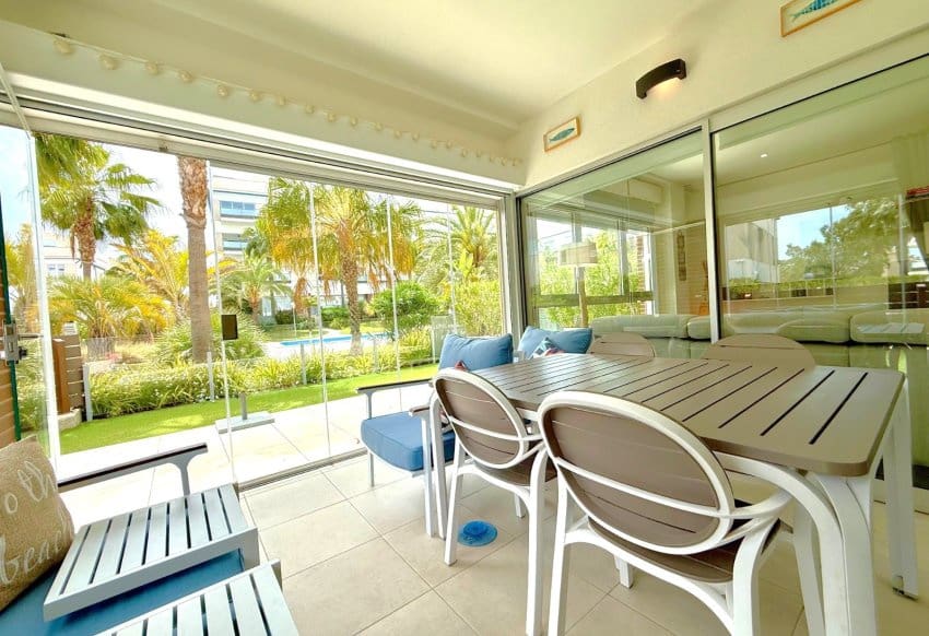 2 soveværelse Lejlighed til salg i Villamartin med swimmingpool - € 319.000 (Ref: 9802745)