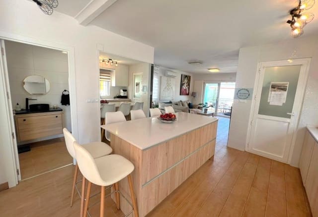 2 slaapkamer Villa te koop in Villamartin, Orihuela met zwembad - € 415.000 (Ref: 9804893)