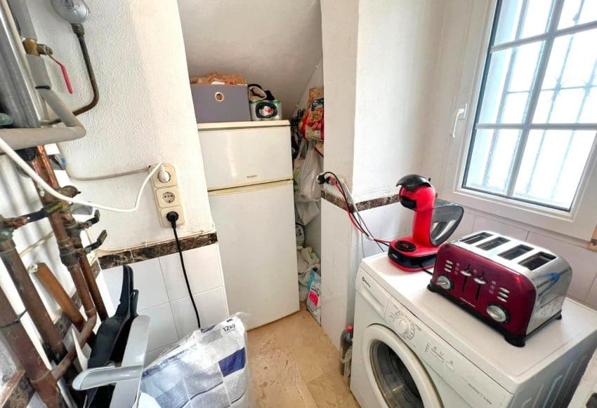 2 slaapkamer Villa te koop in Villamartin met zwembad - € 415.000 (Ref: 9804893)