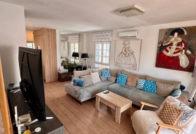 3 soveværelse Villa til salg i Villamartin, Orihuela med swimmingpool - € 424.900 (Ref: 9804893)