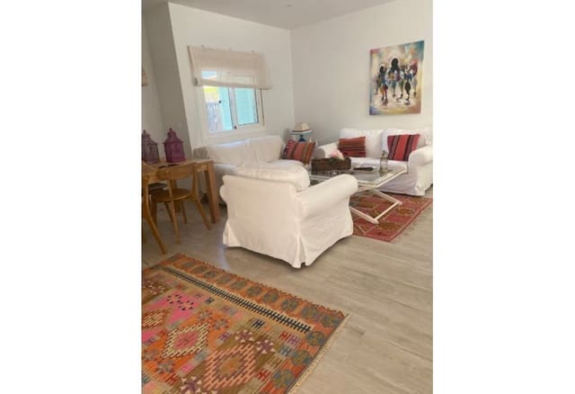 3 slaapkamer Villa te koop in Dehesa de Campoamor, Orihuela met zwembad - € 435.000 (Ref: 9804894)