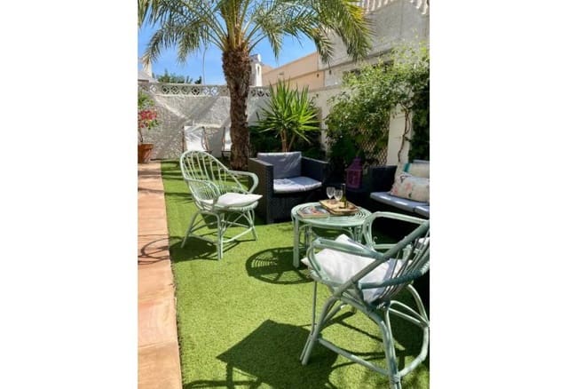 3 slaapkamer Villa te koop in Dehesa de Campoamor, Orihuela met zwembad - € 435.000 (Ref: 9804894)