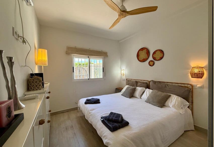 3 bedroom Semi-detached Villa for sale in Campoamor with pool - € 435,000 (Ref: 9804894)