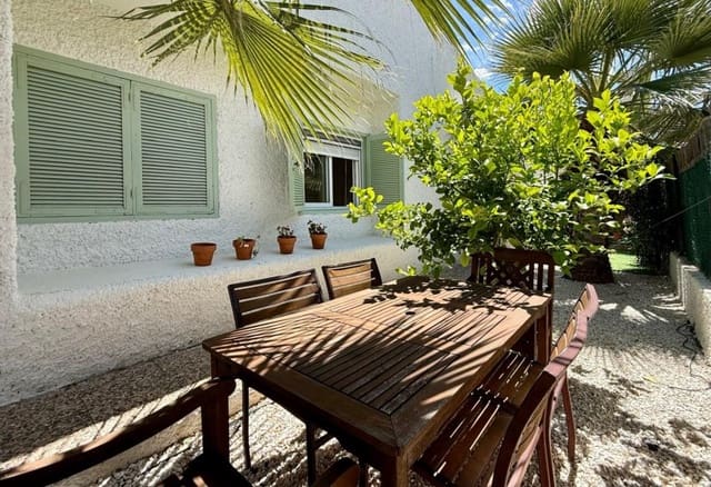 3 soveværelse Semi-Rækkehus til salg i Dehesa de Campoamor, Orihuela med swimmingpool - € 435.000 (Ref: 9804894)