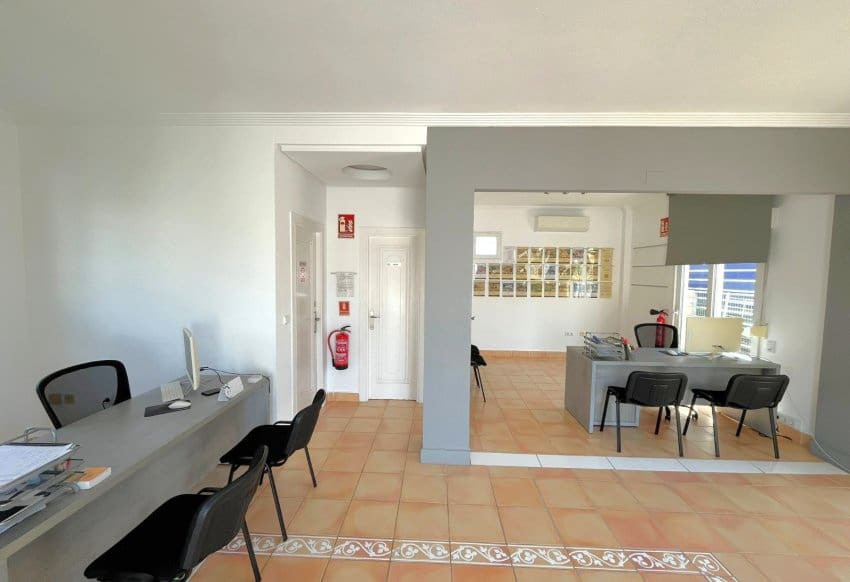 Komercyjne na sprzedaż w Playa Flamenca - 125 000 € (Ref: 9809879)