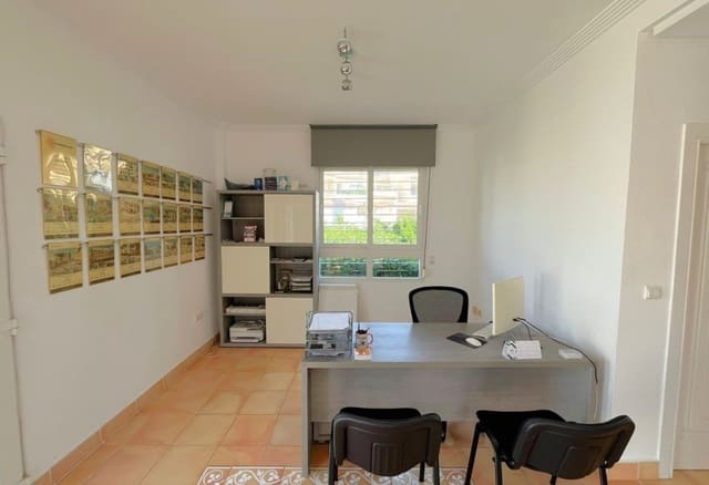 Komercyjne na sprzedaż w Playa Flamenca, Orihuela - 125 000 € (Ref: 9809879)
