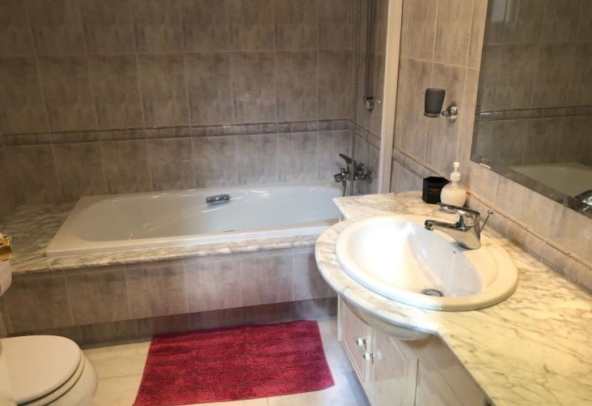 2 sovrum Lägenhet till salu i Playa Flamenca med pool - 319 900 € (Ref: 9897138)