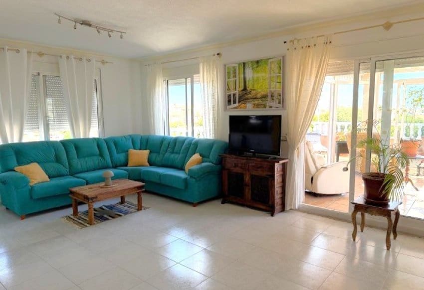 2 sovrum Lägenhet till salu i Playa Flamenca med pool - 319 900 € (Ref: 9897138)