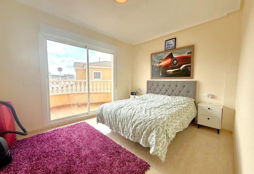 3 camera da letto Villa in vendita in Villamartin con piscina garage - 339.000 € (Rif: 9928451)