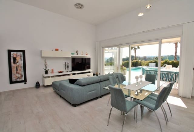 3 soverom Villa til salgs i Algorfa med svømmebasseng garasje - € 559 900 (Ref: 9934868)