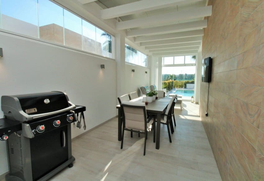 3 soverom Villa til salgs i Algorfa med svømmebasseng garasje - € 559 900 (Ref: 9934868)
