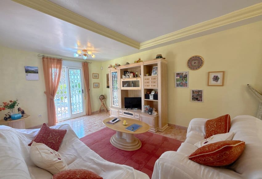Chalet de 3 habitaciones en La Regia en venta con piscina - 349.950 € (Ref: 9934869)