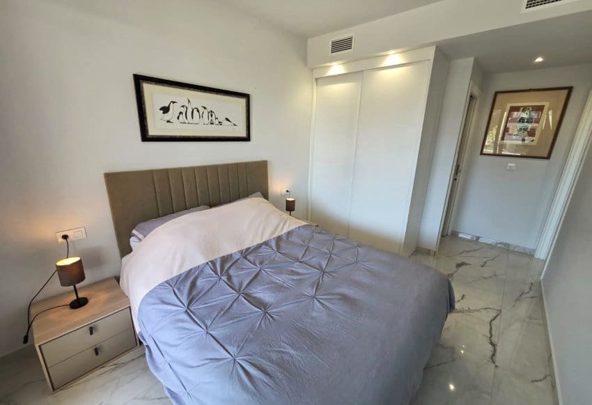 2 soverom Leilighet til salgs i Los Altos med svømmebasseng garasje - € 285 000 (Ref: 9934871)