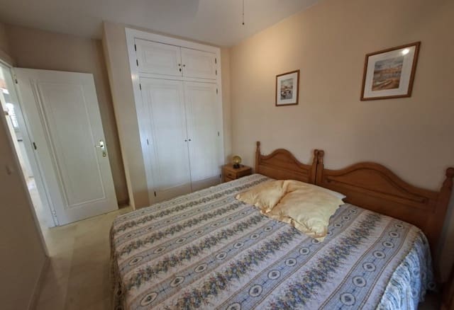 2 makuuhuone Bungalow myytävänä paikassa Villamartin, Orihuela mukana uima-altaan - 215 000 € (Ref: 9934873)