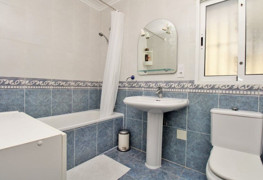 3 camera da letto Casa in vendita in Villamartin con piscina - 219.000 € (Rif: 9934876)