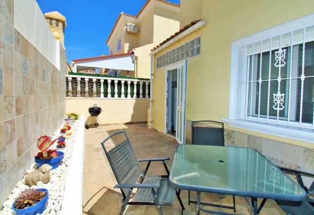 3 sovrum Hus till salu i Villamartin, Orihuela med pool - 219 000 € (Ref: 9934876)