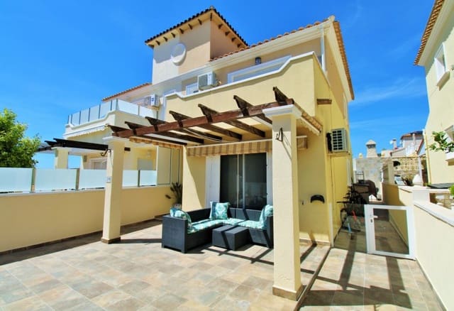 3 sovrum Hus till salu i Villamartin, Orihuela med pool - 219 000 € (Ref: 9934876)