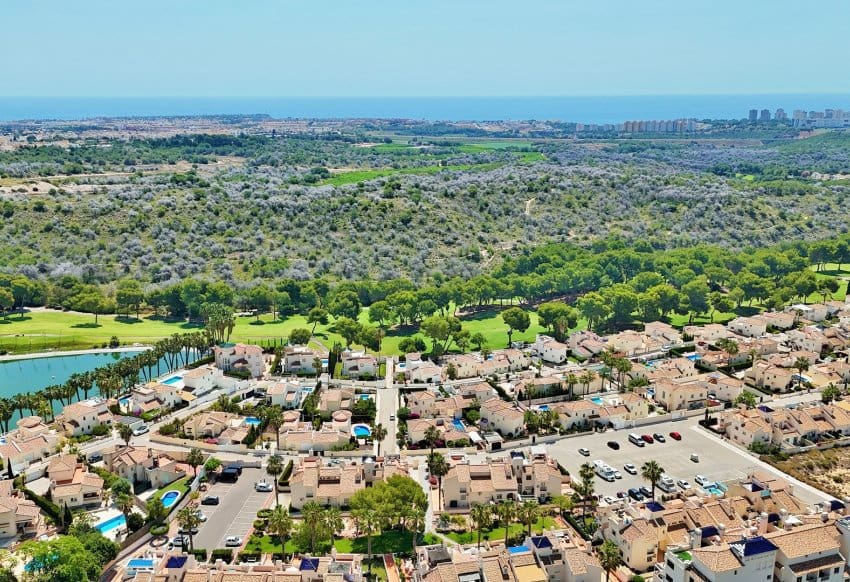 2 Zimmer Haus zu verkaufen in Las Ramblas Golf mit Pool - 229.000 € (Ref: 9934877)