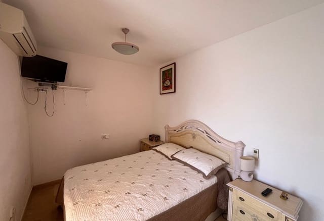 3 soveværelse Byhus til salg i Playa Flamenca, Orihuela med swimmingpool garage - € 259.995 (Ref: 9934878)