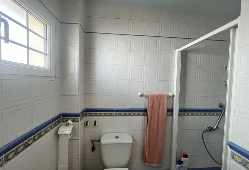 3 soverom Hus til salgs i Playa Flamenca med svømmebasseng garasje - € 259 995 (Ref: 9934878)