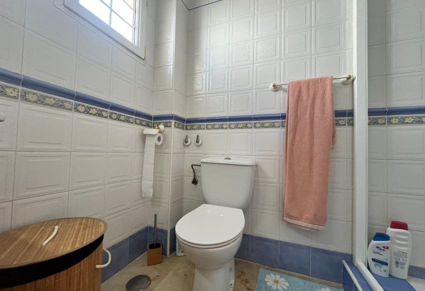 3 soverom Hus til salgs i Playa Flamenca med svømmebasseng garasje - € 259 995 (Ref: 9934878)