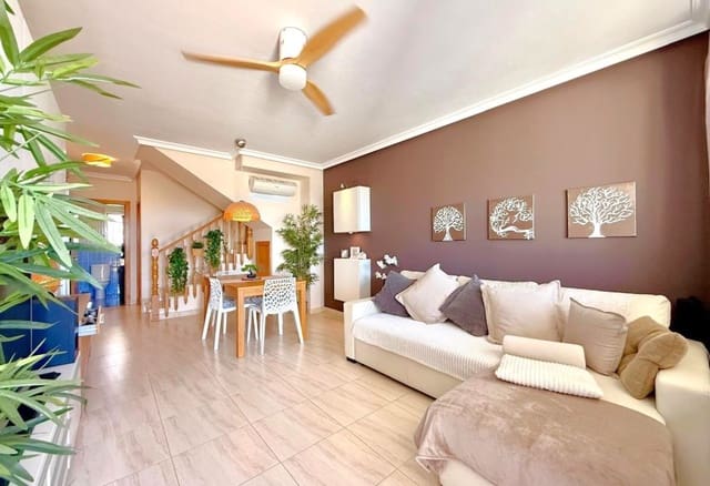 2 soveværelse Byhus til salg i Lomas de Cabo Roig - Los Dolses, Orihuela med swimmingpool - € 209.000 (Ref: 9941236)