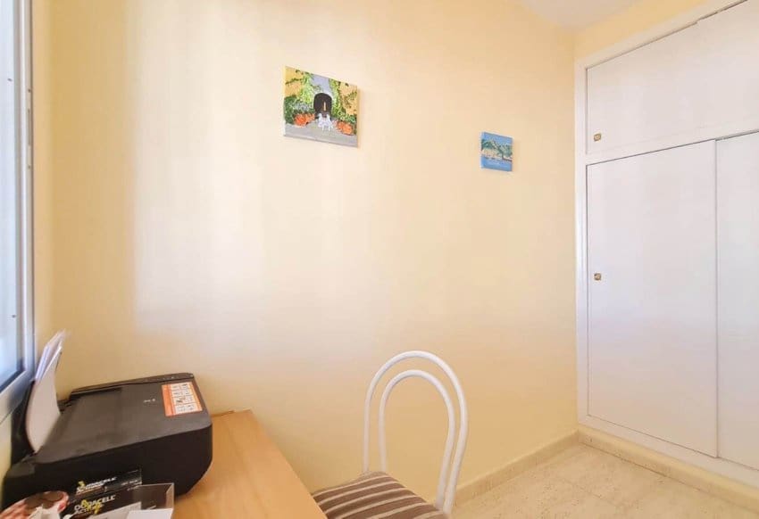 2 soverom Villa til salgs i La Florida med svømmebasseng garasje - € 399 900 (Ref: 9944564)