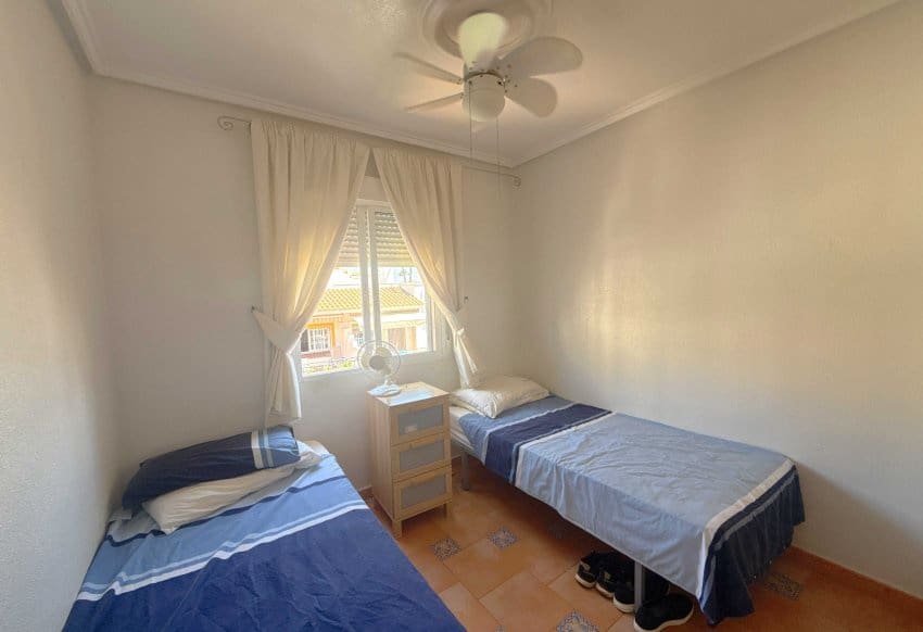 2 slaapkamer Appartement te koop in Orihuela Costa met zwembad - € 199.950 (Ref: 9944567)