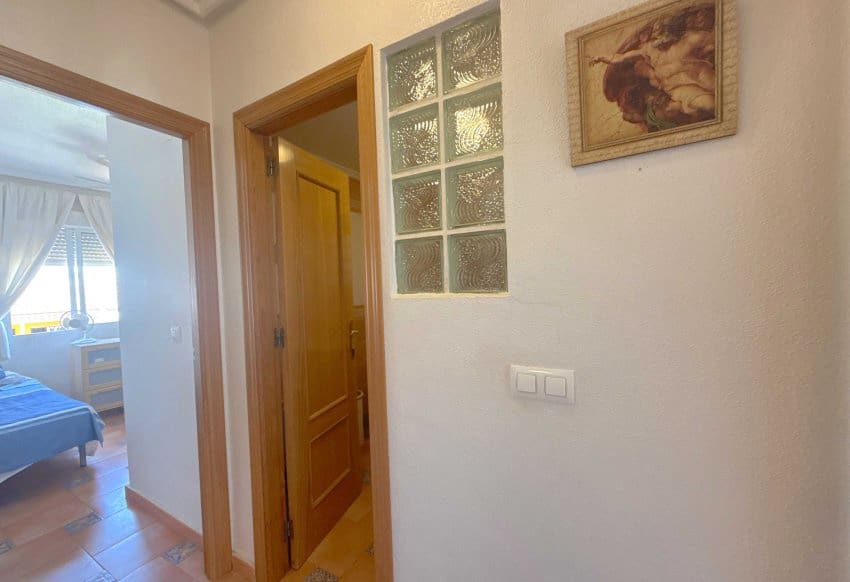 2 slaapkamer Appartement te koop in Orihuela Costa met zwembad - € 199.950 (Ref: 9944567)
