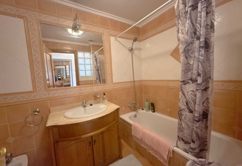 2 slaapkamer Appartement te koop in Orihuela Costa met zwembad - € 199.950 (Ref: 9944567)