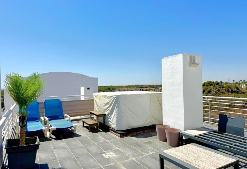 3 bedroom Apartment for sale in Las Ramblas Golf with pool garage - € 389,000 (Ref: 9976509)