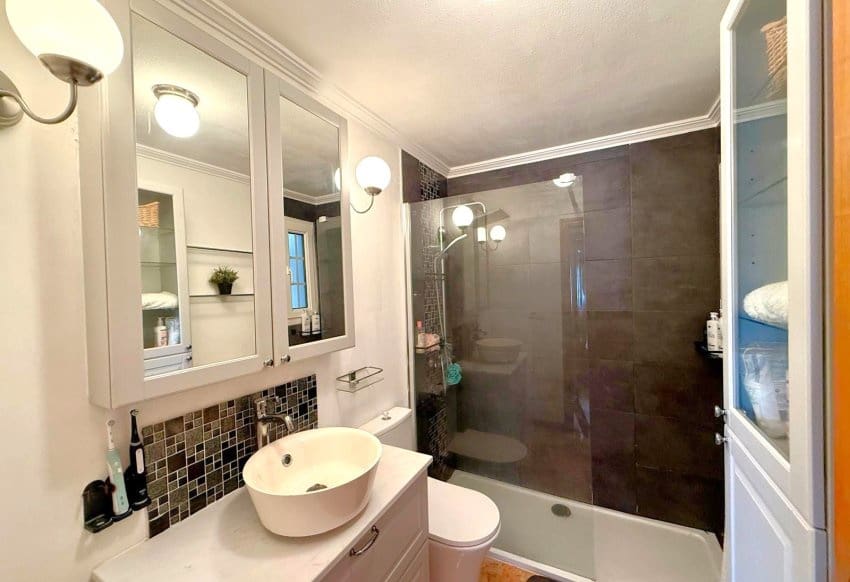 2 sypialnia Apartament na sprzedaż w Villamartin z basenem - 199 000 € (Ref: 9977948)