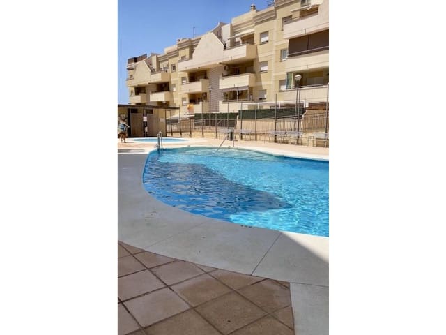 2 sypialnia Mieszkanie na sprzedaż w Torrox Pueblo, Torrox z basenem garażem - 245 000 € (Ref: 10025277)