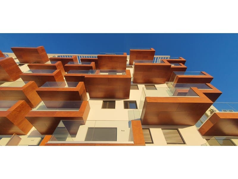 2 slaapkamer Flat te huur in Torre del Mar met zwembad garage - € 1.300 (Ref: 10042678)
