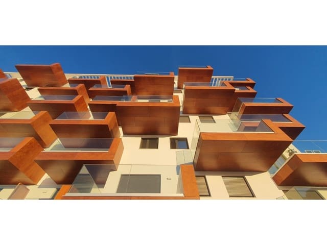 2 slaapkamer Flat te huur in Torre del Mar, Vélez-Málaga met zwembad garage - € 1.300 (Ref: 10042678)