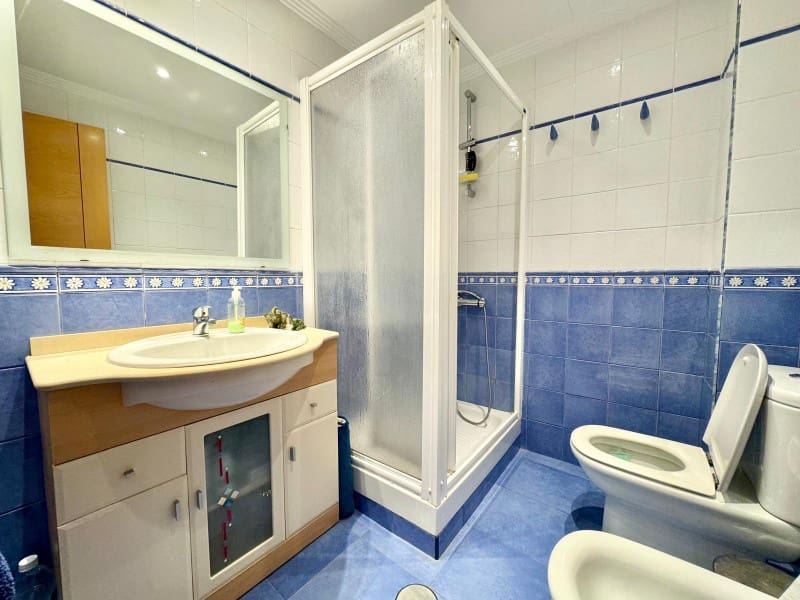 3 makuuhuone Omakotitalo vuokrattavana paikassa Torre del Mar - 800 € (Ref: 10047023)