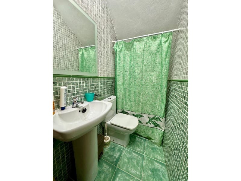 3 makuuhuone Omakotitalo vuokrattavana paikassa Torre del Mar - 800 € (Ref: 10047023)