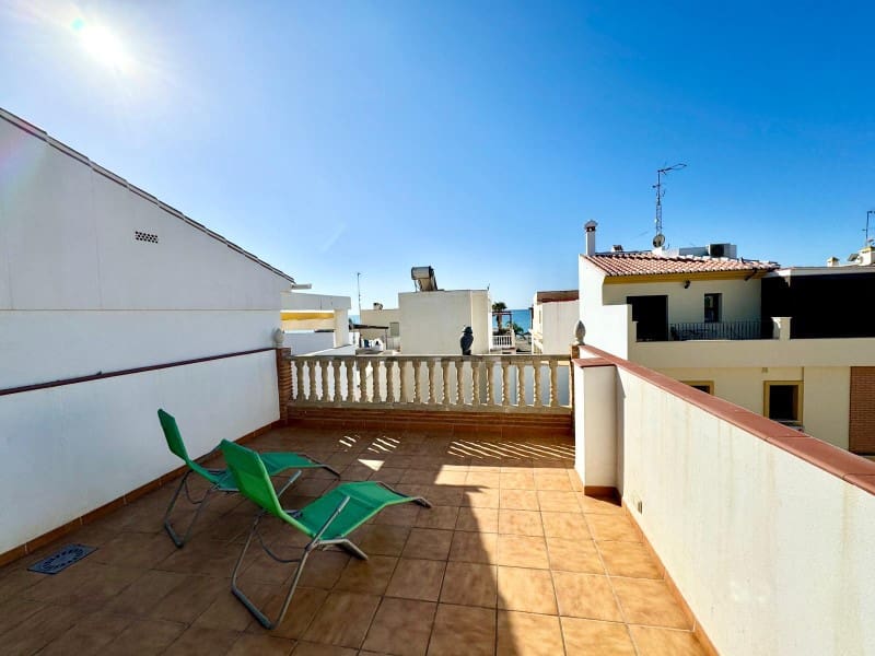 3 makuuhuone Omakotitalo vuokrattavana paikassa Torre del Mar - 800 € (Ref: 10047023)