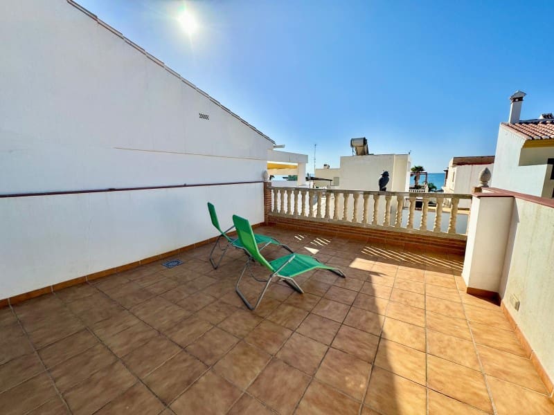 3 makuuhuone Omakotitalo vuokrattavana paikassa Torre del Mar - 800 € (Ref: 10047023)