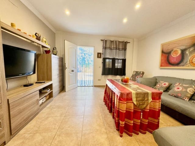 3 soveværelse Byhus til leje i Torre del Mar, Vélez-Málaga - € 750 (Ref: 10054881)