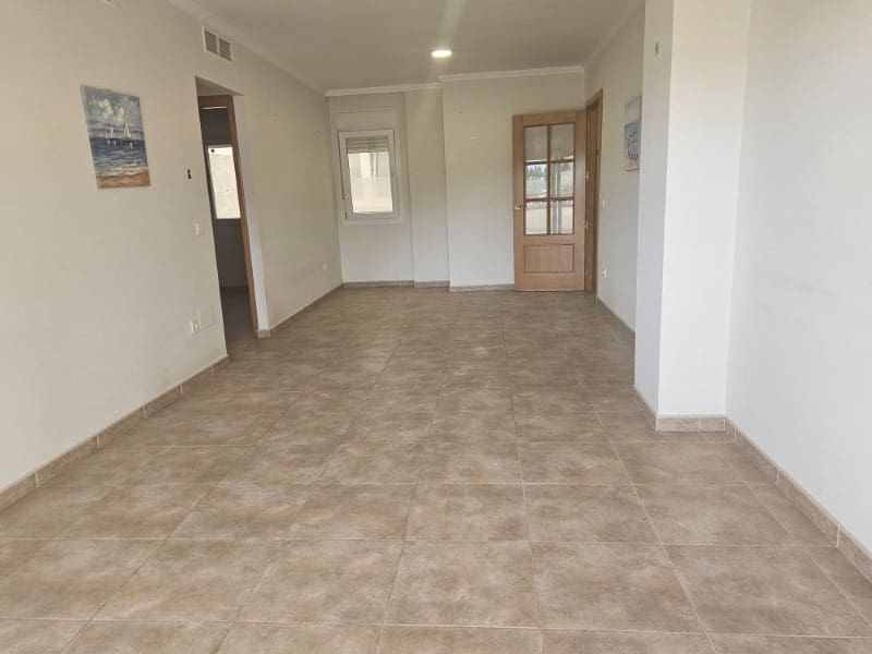 Piso de 2 habitaciones en Alcaucín en alquiler con piscina - 850 € (Ref: 10067676)